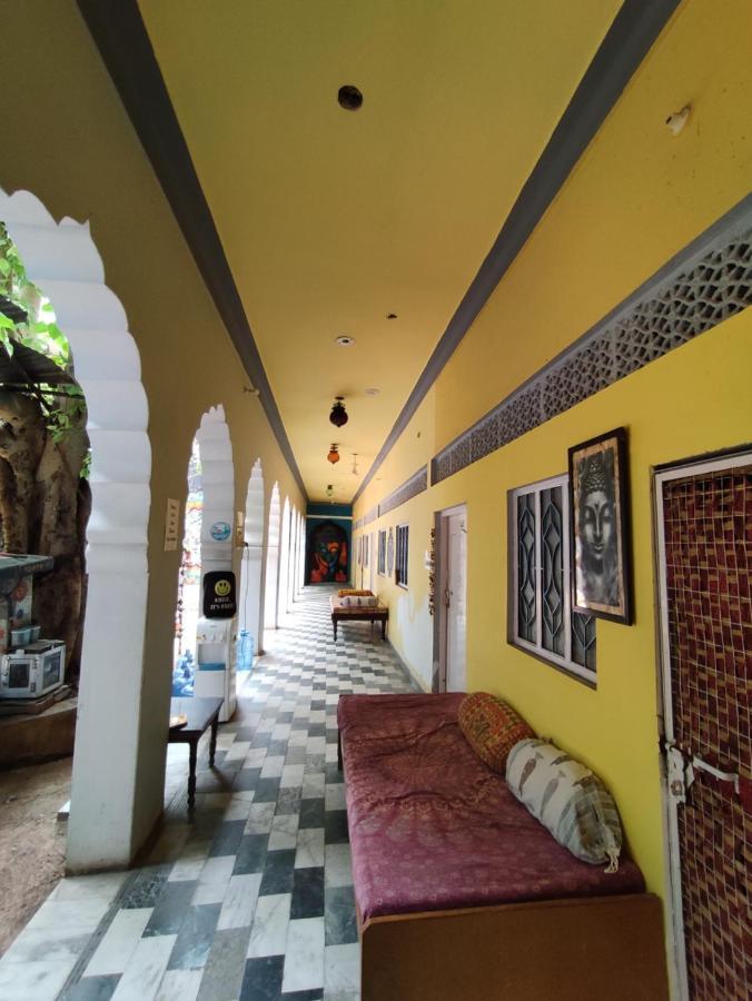 Hide-In Pushkar Hostel Bagian luar foto