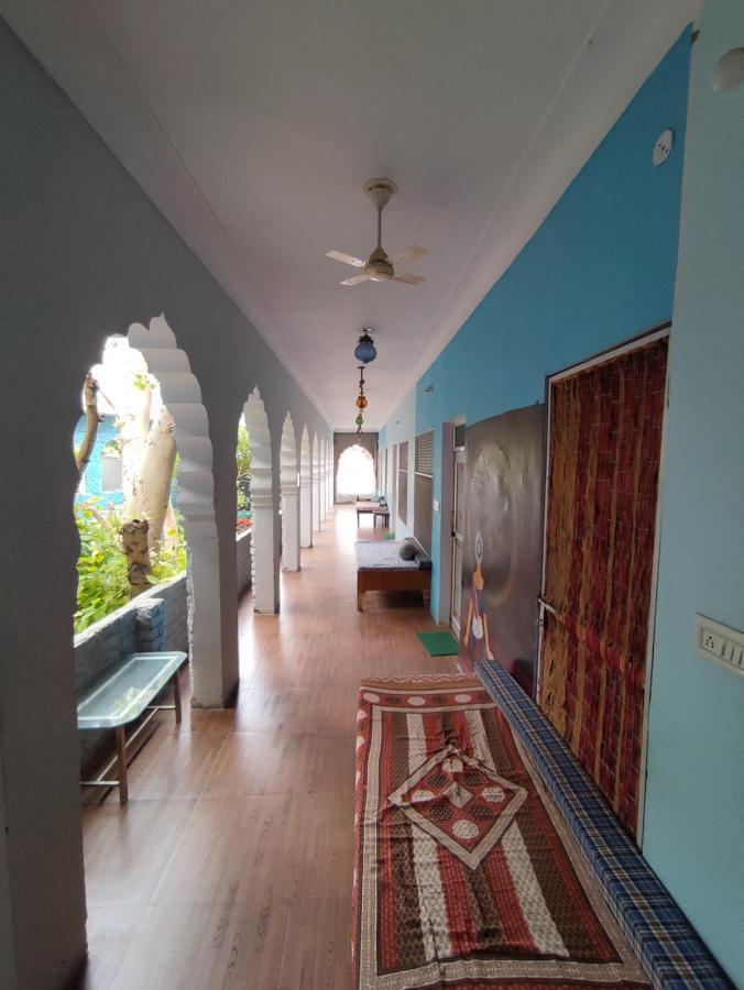 Hide-In Pushkar Hostel Bagian luar foto