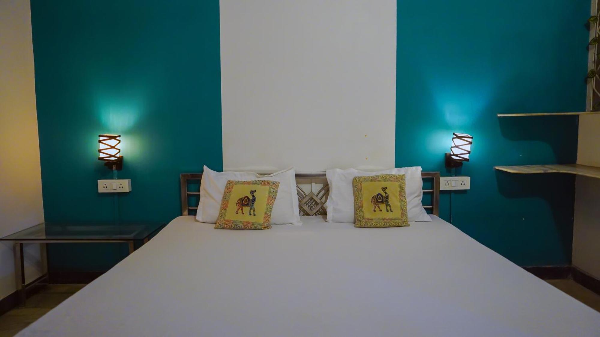 Hide-In Pushkar Hostel Bagian luar foto