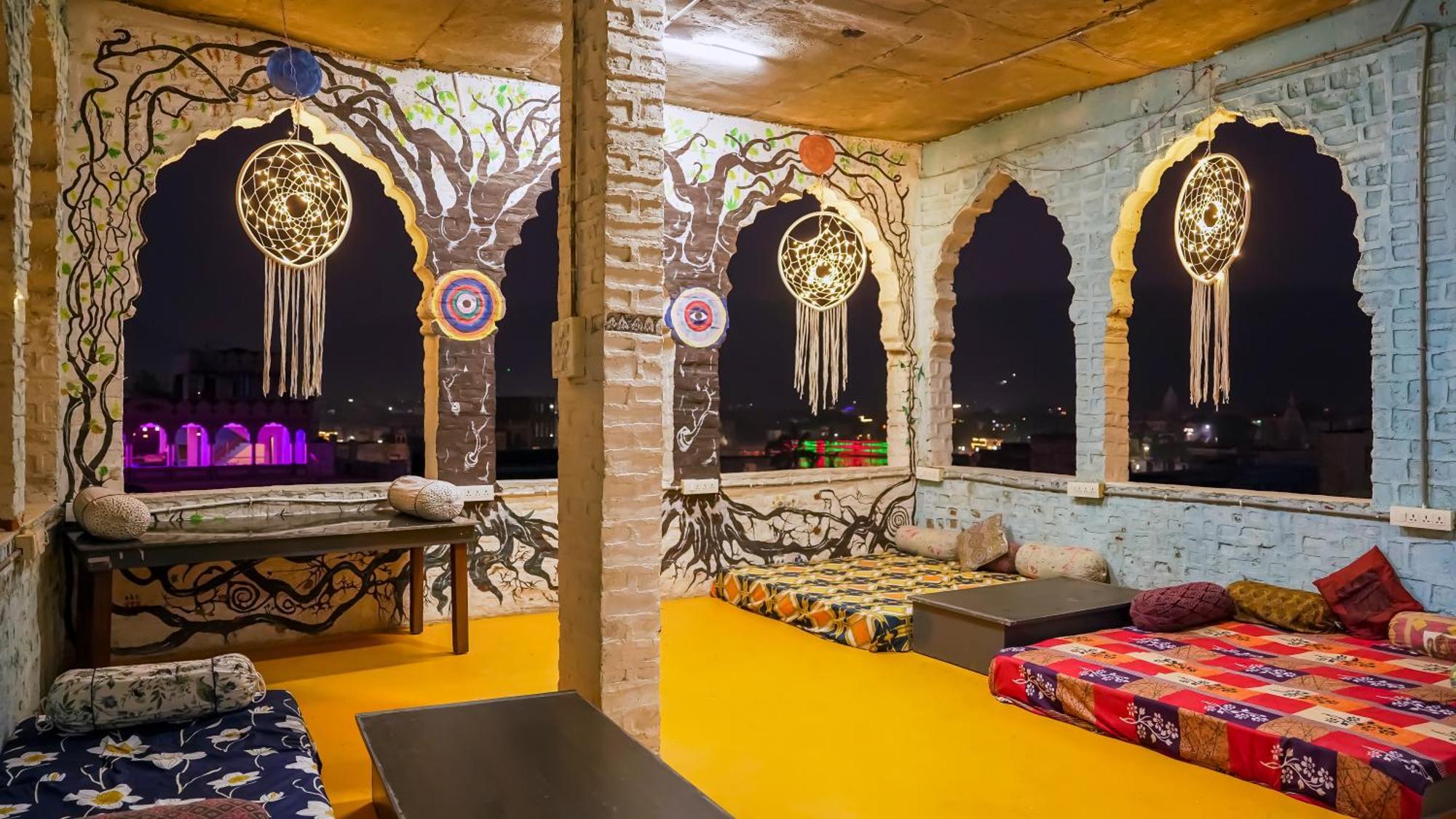 Hide-In Pushkar Hostel Bagian luar foto