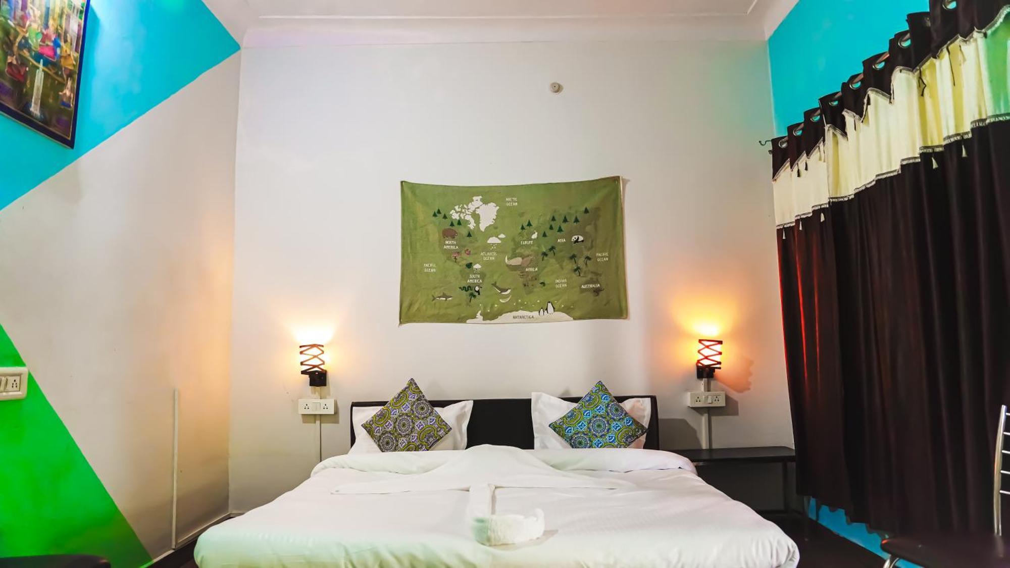 Hide-In Pushkar Hostel Bagian luar foto